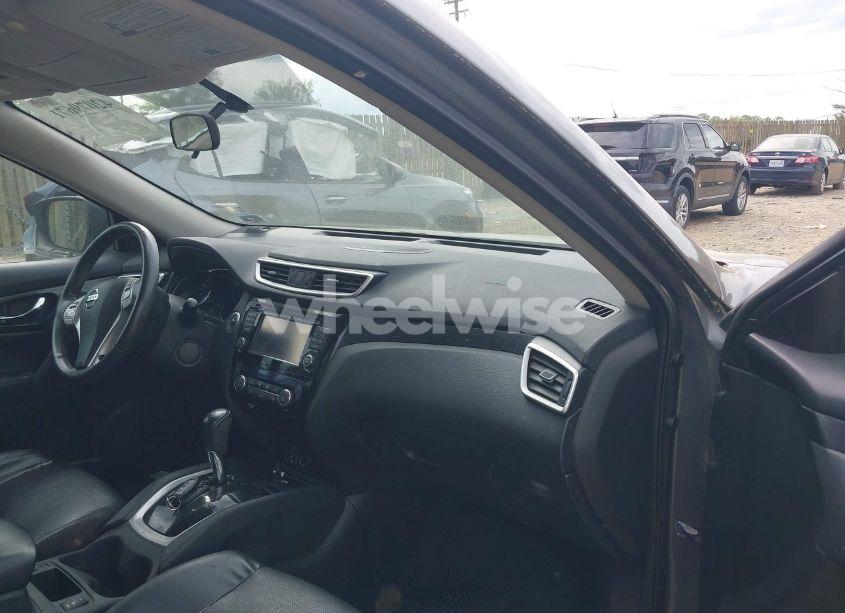 Photo 5 of 2015 Nissan Rogue SL (VIN 5N1AT2MV1FC918128)