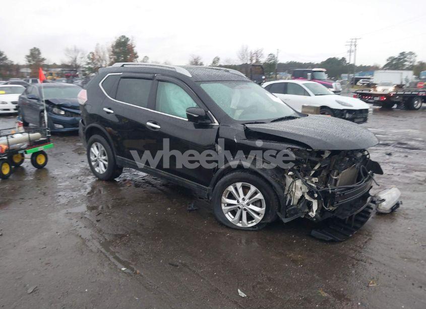 2015 Nissan Rogue SV (VIN 5N1AT2MV1FC919327) main photo