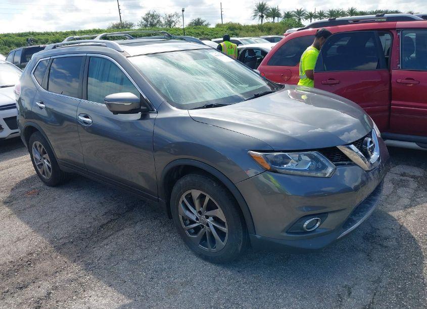 2015 Nissan Rogue SL (VIN 5N1AT2MV1FC925533) main photo