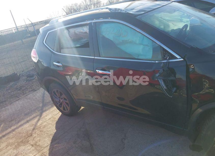 Photo 13 of 2016 Nissan Rogue SL (VIN 5N1AT2MV1GC762867)