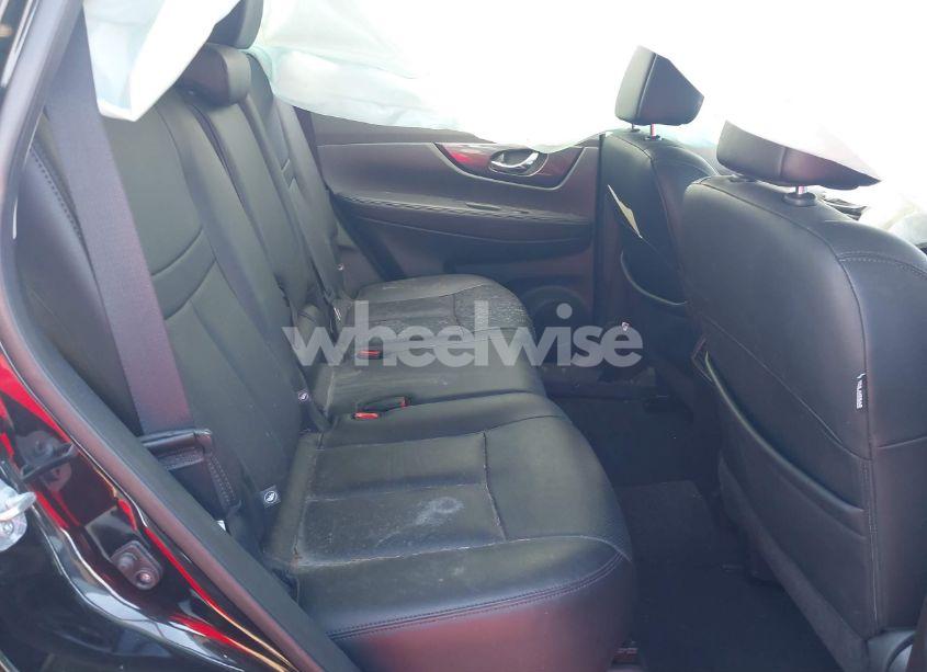 Photo 8 of 2016 Nissan Rogue SL (VIN 5N1AT2MV1GC762867)