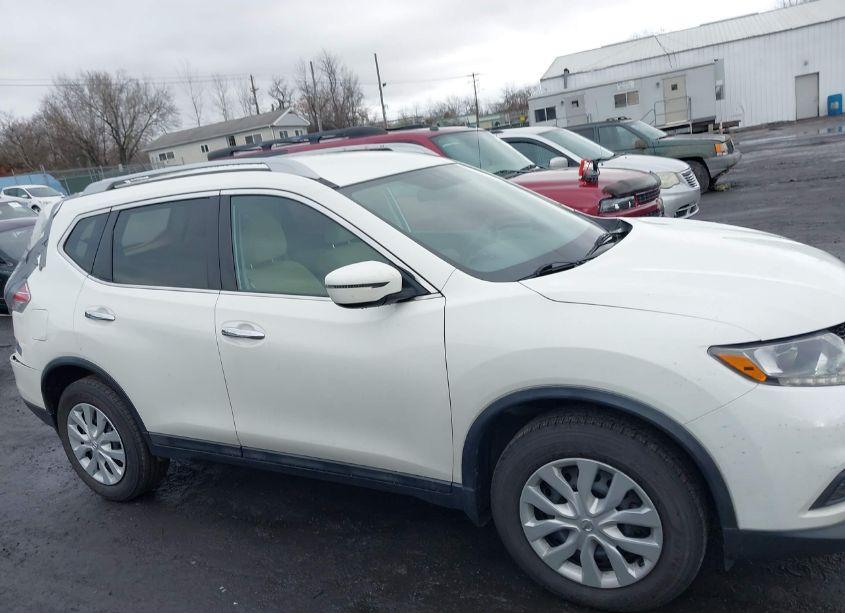 Photo 13 of 2016 Nissan Rogue S (VIN 5N1AT2MV1GC827278)