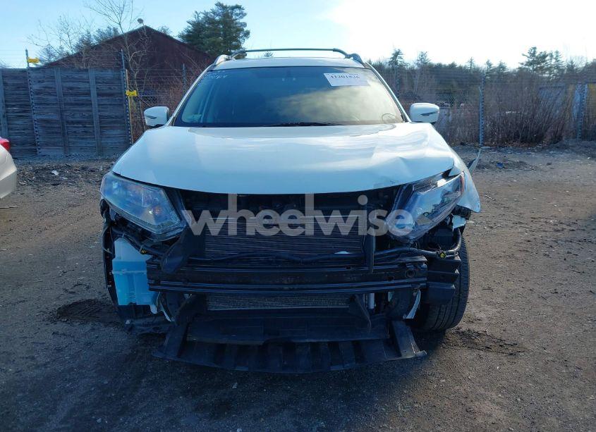 Photo 13 of 2016 Nissan Rogue SV (VIN 5N1AT2MV1GC828186)