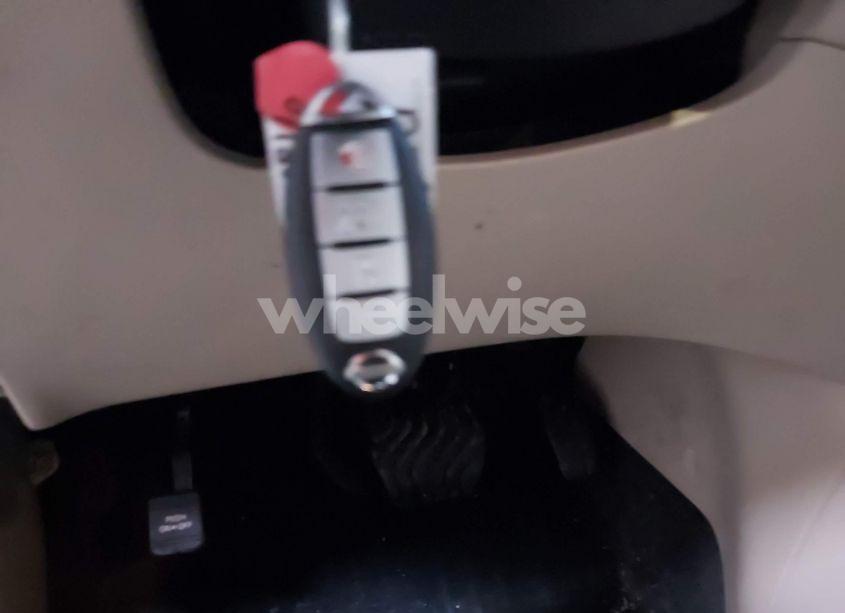 Photo 11 of 2016 Nissan Rogue SL (VIN 5N1AT2MV1GC851757)