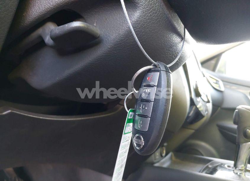 Photo 11 of 2016 Nissan Rogue SL (VIN 5N1AT2MV1GC882457)