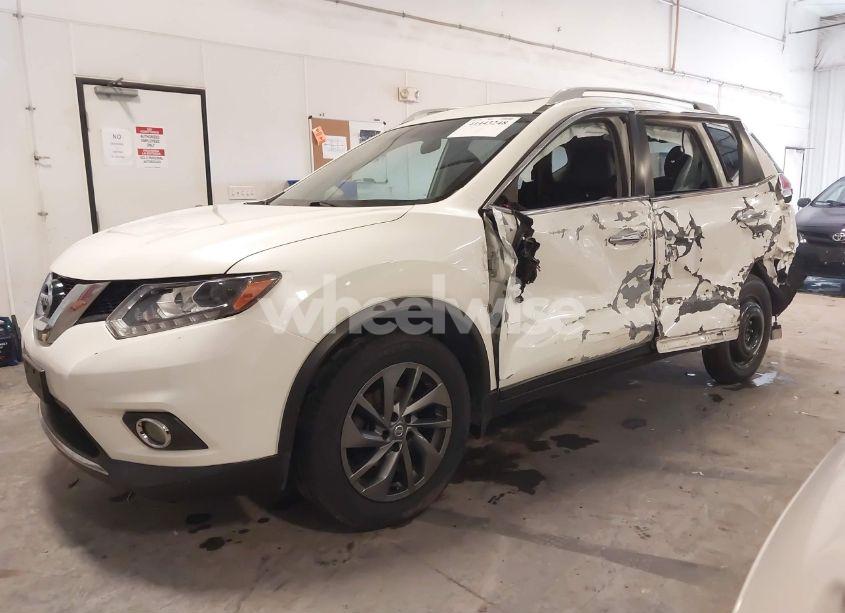 Photo 2 of 2016 Nissan Rogue SL (VIN 5N1AT2MV1GC894656)