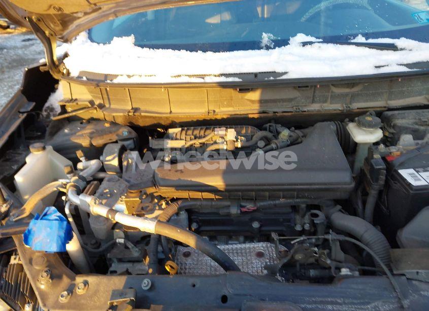 Photo 10 of 2016 Nissan Rogue SL (VIN 5N1AT2MV1GC895385)