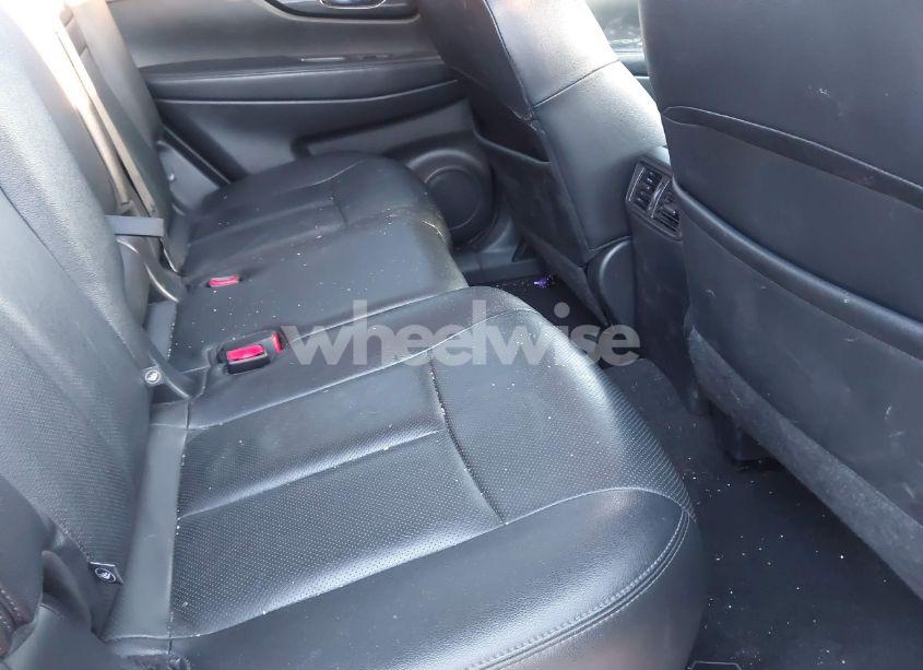 Photo 8 of 2016 Nissan Rogue SL (VIN 5N1AT2MV1GC895385)