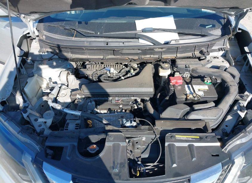 Photo 10 of 2017 Nissan Rogue S (VIN 5N1AT2MV1HC783350)