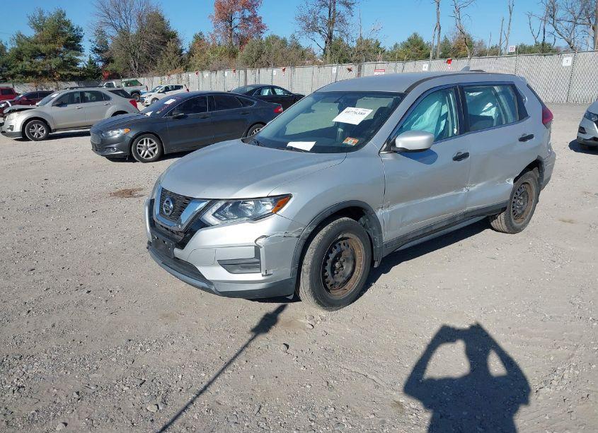 Photo 2 of 2017 Nissan Rogue S (VIN 5N1AT2MV1HC783350)