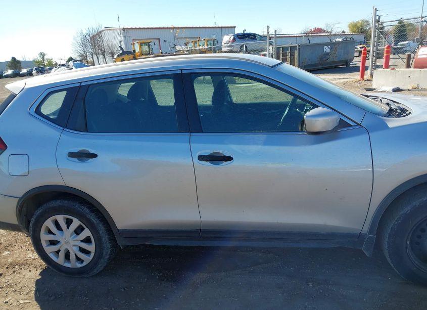 Photo 14 of 2017 Nissan Rogue S (VIN 5N1AT2MV1HC792968)