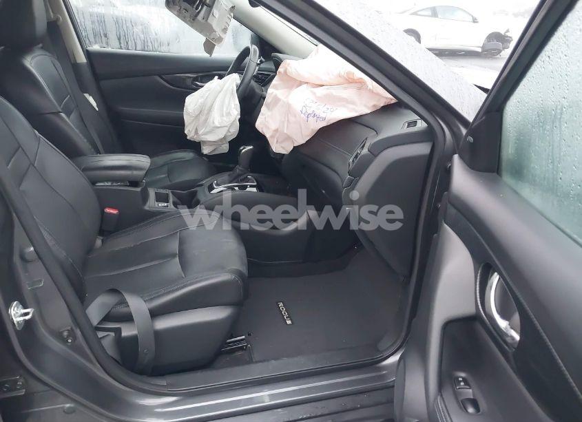 Photo 5 of 2017 Nissan Rogue SL (VIN 5N1AT2MV1HC858502)