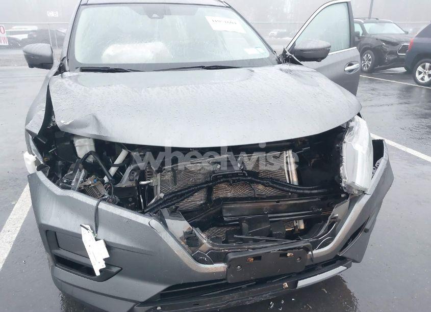 Photo 6 of 2017 Nissan Rogue SL (VIN 5N1AT2MV1HC858502)