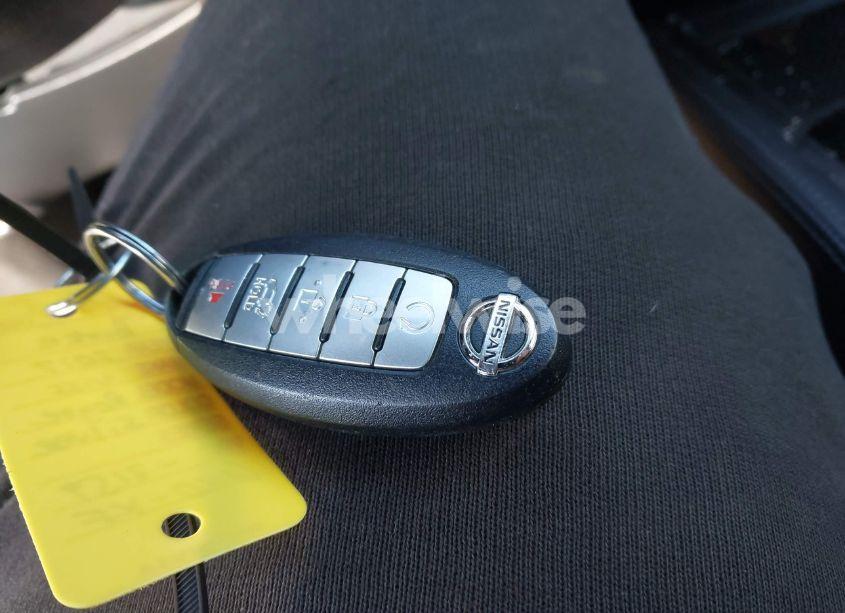 Photo 11 of 2017 Nissan Rogue SL (VIN 5N1AT2MV1HC873159)