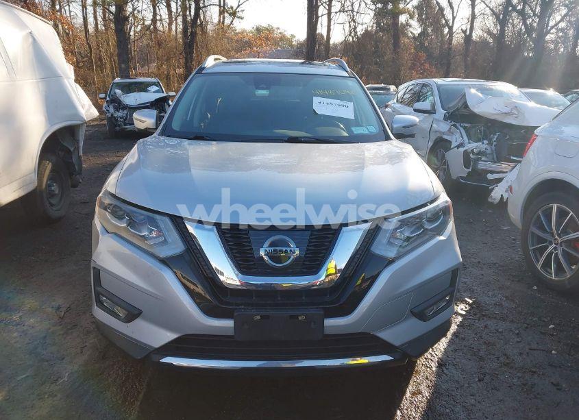Photo 12 of 2017 Nissan Rogue SL (VIN 5N1AT2MV1HC873159)