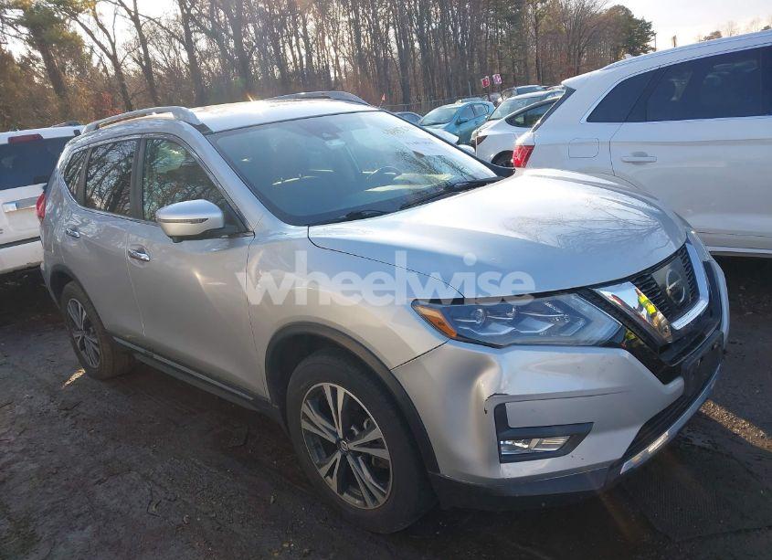 Photo 13 of 2017 Nissan Rogue SL (VIN 5N1AT2MV1HC873159)