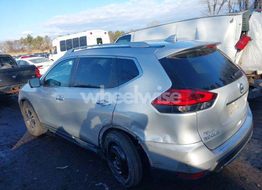 Photo 14 of 2017 Nissan Rogue SL (VIN 5N1AT2MV1HC873159)