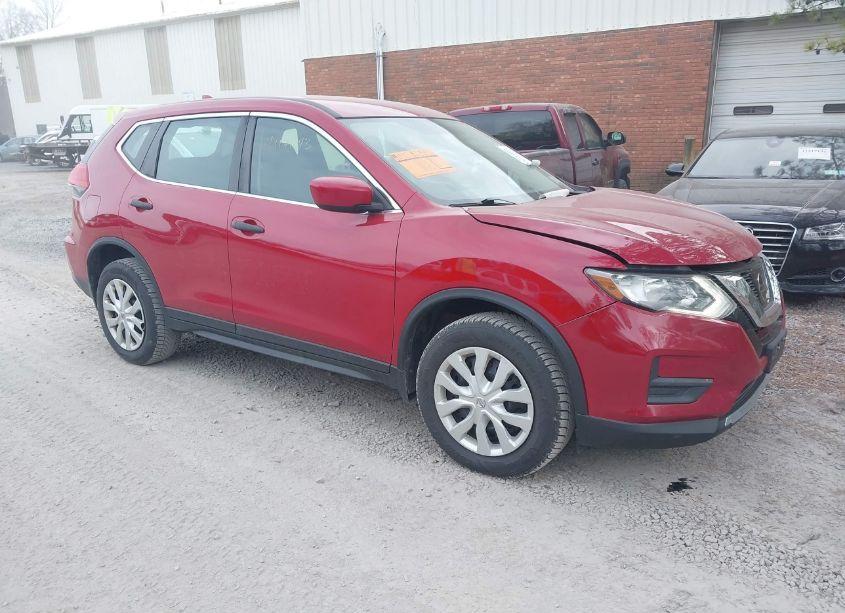 2017 Nissan Rogue S (VIN 5N1AT2MV1HC875137) main photo