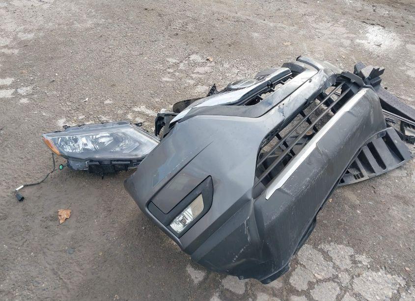 Photo 12 of 2018 Nissan Rogue SV (VIN 5N1AT2MV1JC754999)