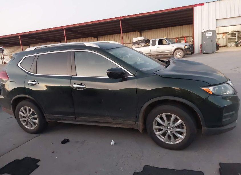 Photo 13 of 2018 Nissan Rogue SV (VIN 5N1AT2MV1JC765050)