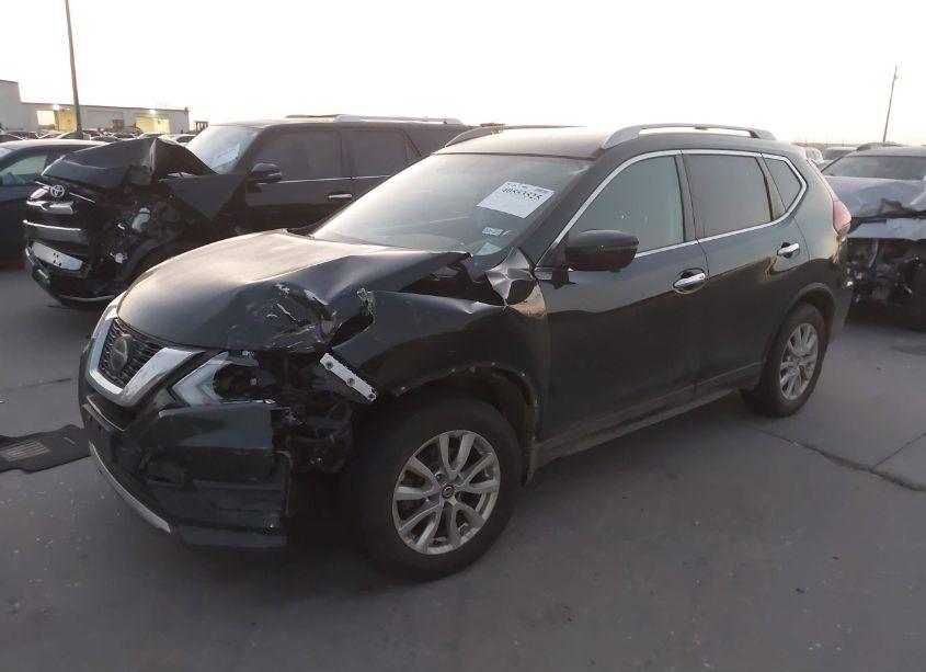 Photo 2 of 2018 Nissan Rogue SV (VIN 5N1AT2MV1JC765050)