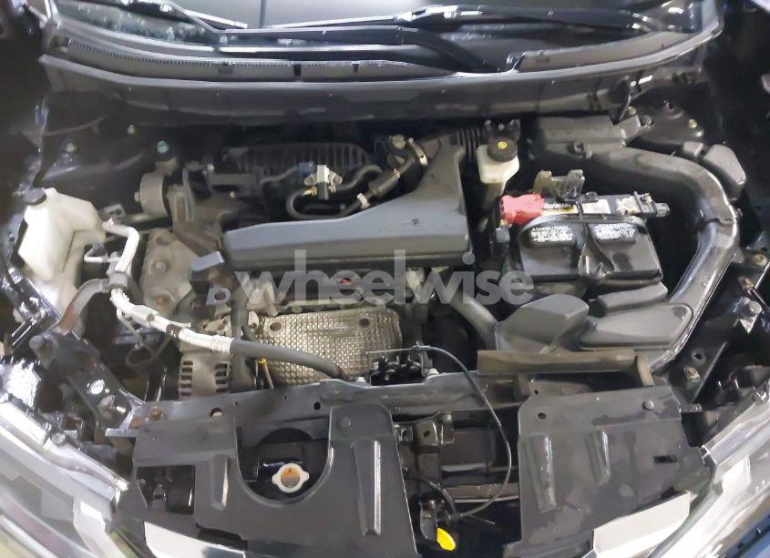 Photo 10 of 2018 Nissan Rogue SV (VIN 5N1AT2MV1JC792751)