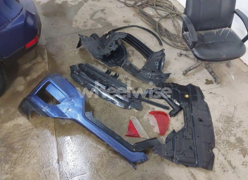 Photo 12 of 2018 Nissan Rogue SV (VIN 5N1AT2MV1JC792751)