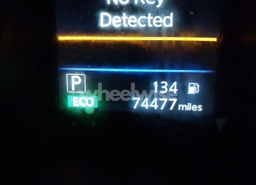 Photo 16 of 2018 Nissan Rogue SV (VIN 5N1AT2MV1JC792751)