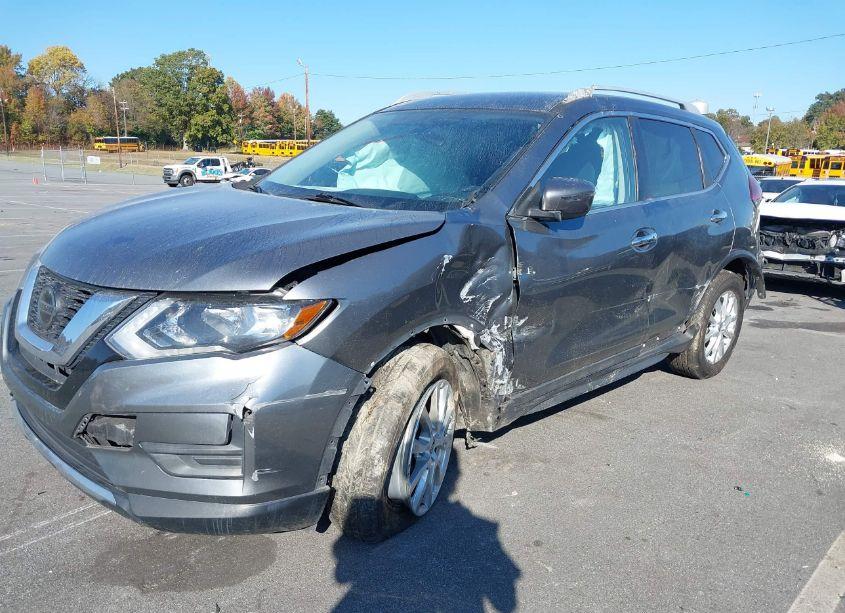 Photo 6 of 2018 Nissan Rogue SV (VIN 5N1AT2MV1JC808138)