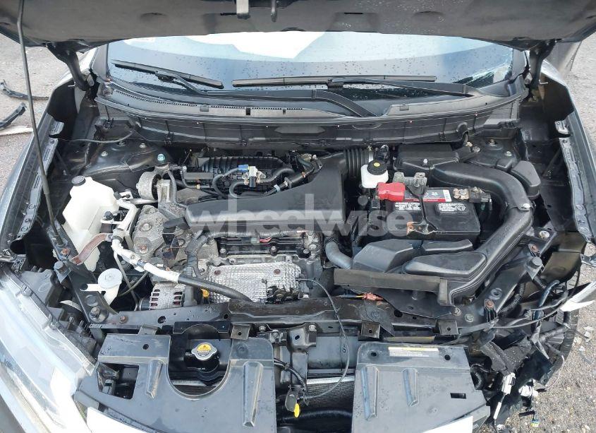 Photo 10 of 2018 Nissan Rogue SL (VIN 5N1AT2MV1JC814943)