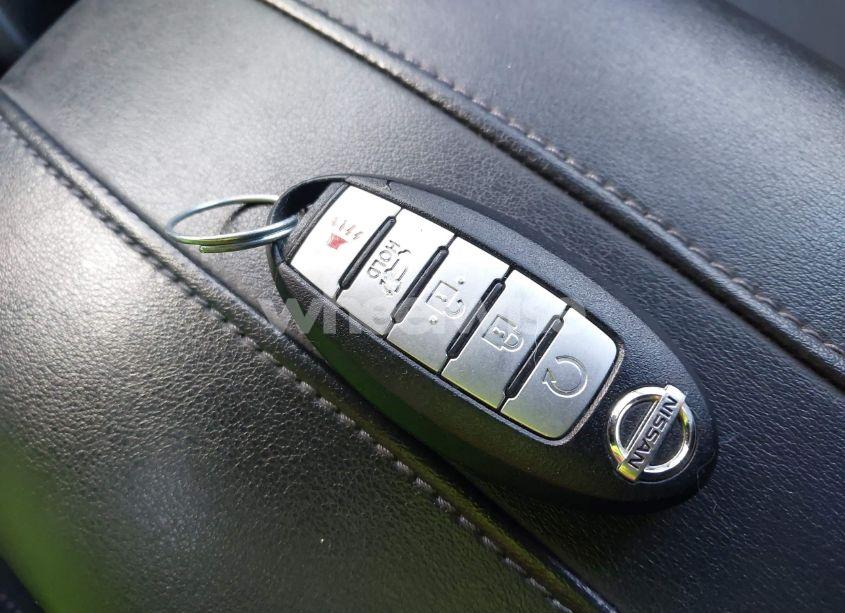 Photo 11 of 2018 Nissan Rogue SL (VIN 5N1AT2MV1JC814943)