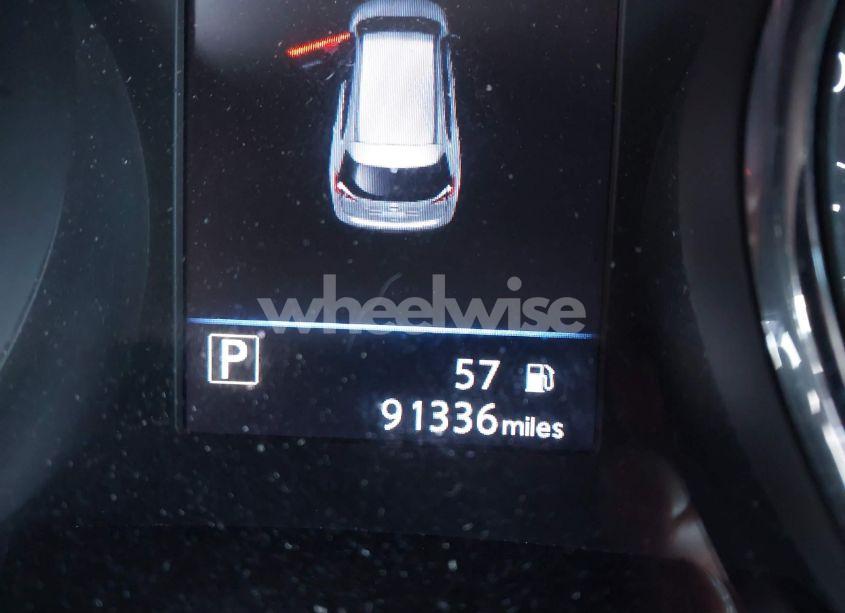 Photo 16 of 2018 Nissan Rogue SL (VIN 5N1AT2MV1JC814943)