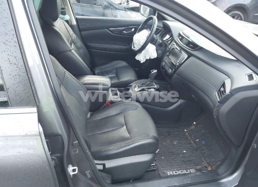 Photo 5 of 2018 Nissan Rogue SL (VIN 5N1AT2MV1JC814943)