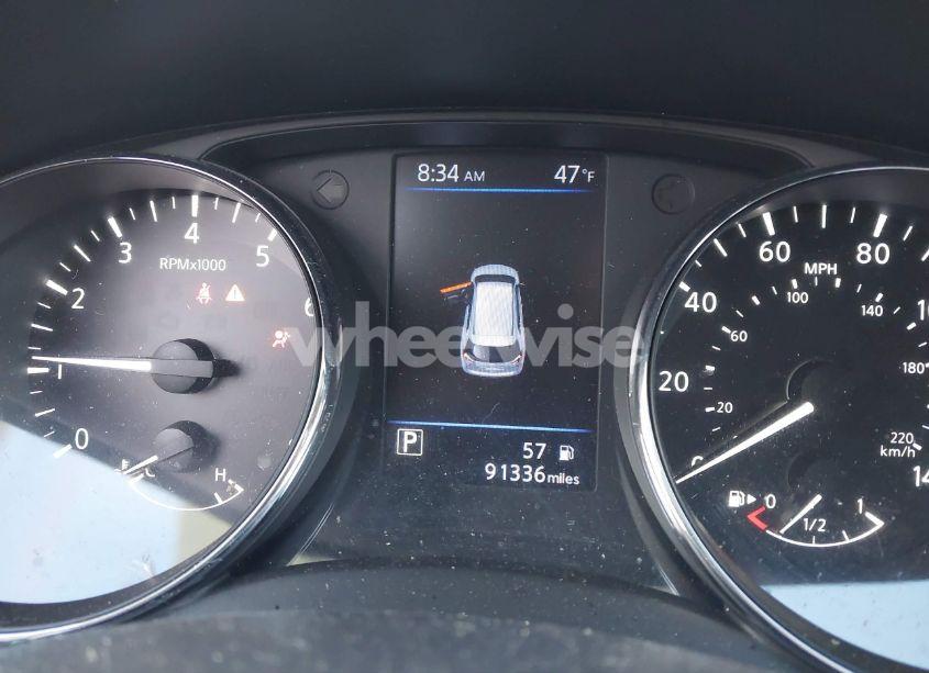 Photo 7 of 2018 Nissan Rogue SL (VIN 5N1AT2MV1JC814943)