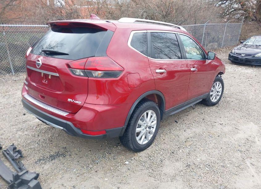 Photo 4 of 2018 Nissan Rogue SV (VIN 5N1AT2MV1JC826154)
