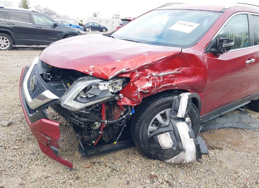 Photo 6 of 2018 Nissan Rogue SV (VIN 5N1AT2MV1JC826154)