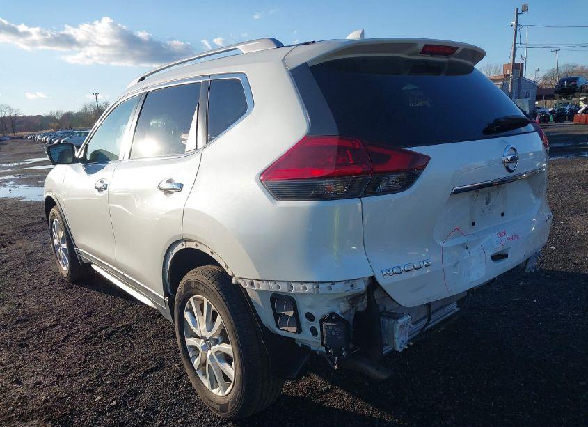 Photo 18 of 2018 Nissan Rogue SV (VIN 5N1AT2MV1JC844539)