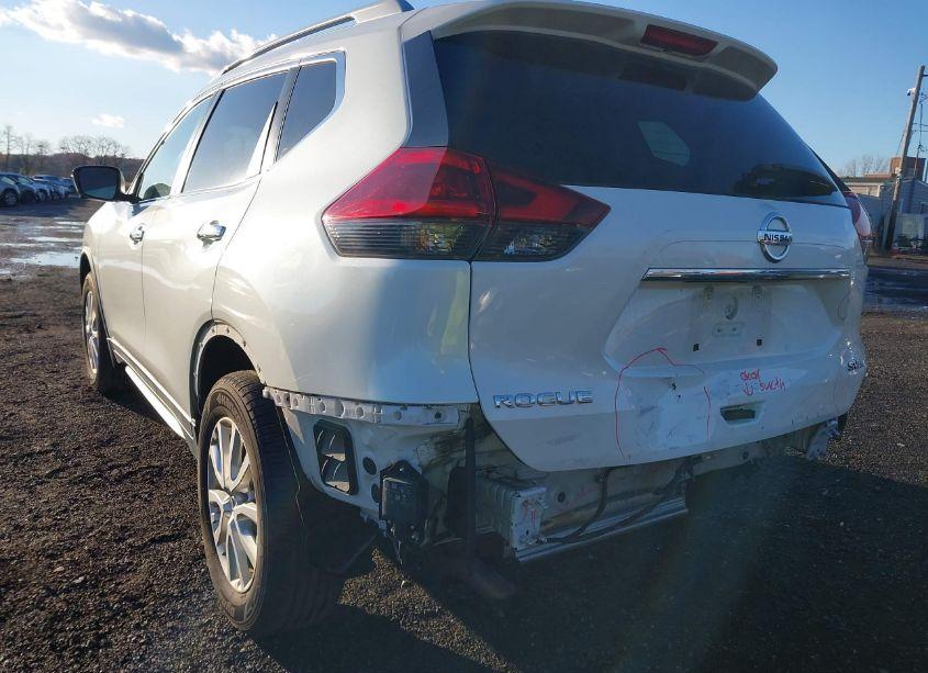 Photo 6 of 2018 Nissan Rogue SV (VIN 5N1AT2MV1JC844539)