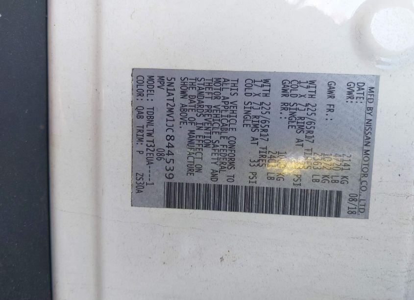 Photo 9 of 2018 Nissan Rogue SV (VIN 5N1AT2MV1JC844539)