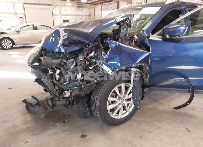 Photo 20 of 2018 Nissan Rogue SV (VIN 5N1AT2MV1JC845075)