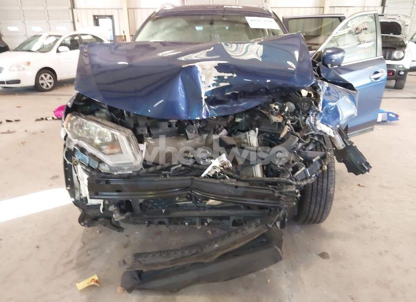 Photo 6 of 2018 Nissan Rogue SV (VIN 5N1AT2MV1JC845075)