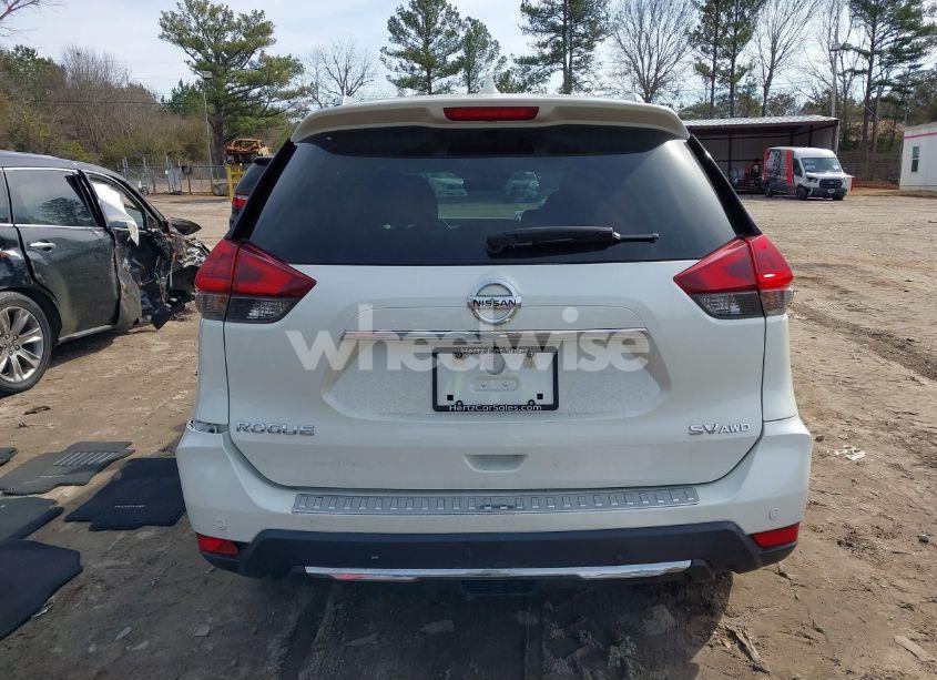 Photo 16 of 2019 Nissan Rogue SV (VIN 5N1AT2MV1KC737170)
