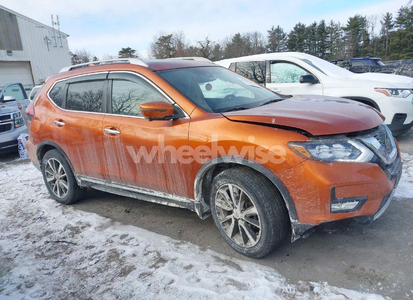 Photo 13 of 2019 Nissan Rogue SL (VIN 5N1AT2MV1KC740411)