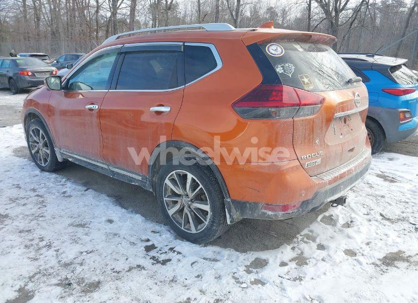 Photo 3 of 2019 Nissan Rogue SL (VIN 5N1AT2MV1KC740411)