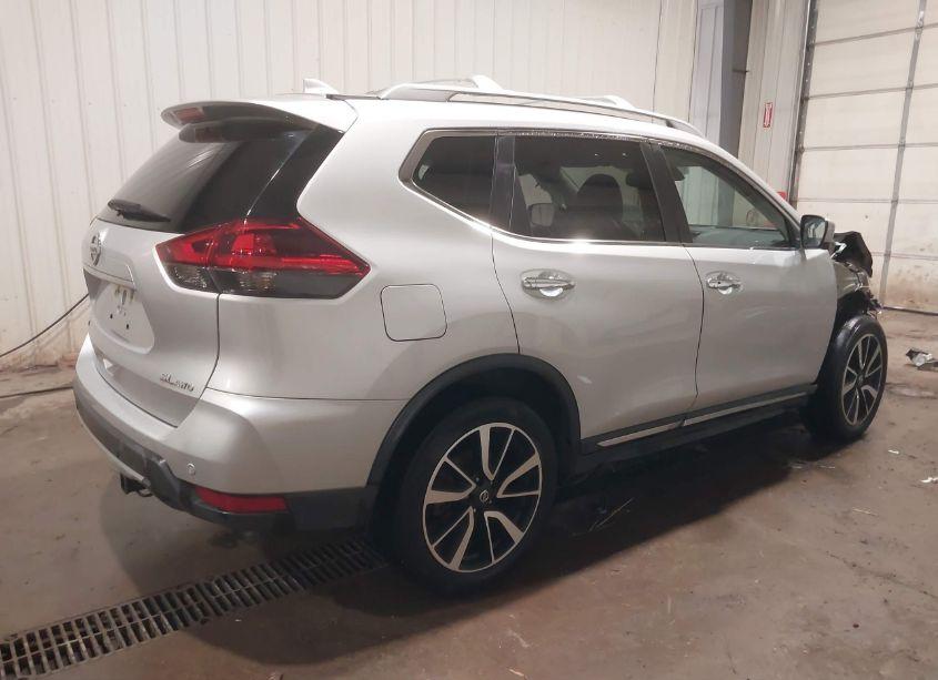 Photo 4 of 2019 Nissan Rogue SL (VIN 5N1AT2MV1KC744796)