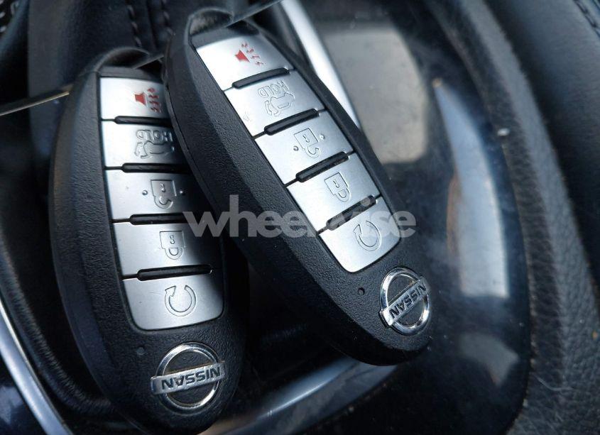 Photo 11 of 2019 Nissan Rogue SL (VIN 5N1AT2MV1KC756852)