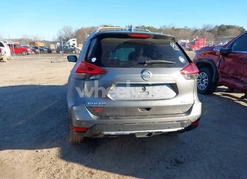 Photo 16 of 2019 Nissan Rogue SL (VIN 5N1AT2MV1KC756852)