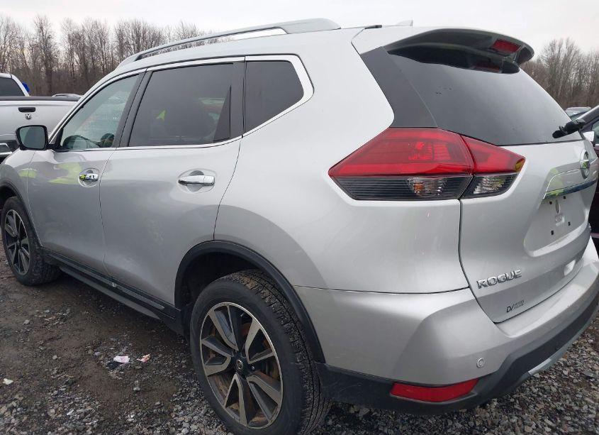 Photo 3 of 2019 Nissan Rogue SL (VIN 5N1AT2MV1KC788104)