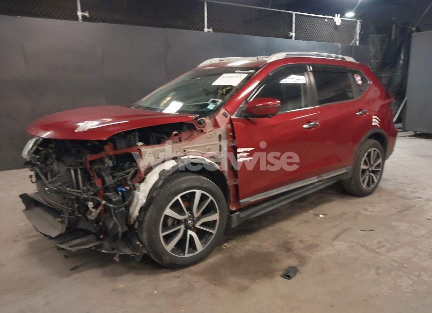 Photo 2 of 2019 Nissan Rogue SL (VIN 5N1AT2MV1KC788748)