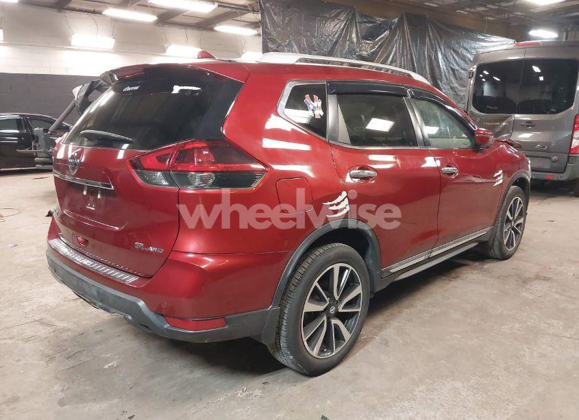Photo 4 of 2019 Nissan Rogue SL (VIN 5N1AT2MV1KC788748)